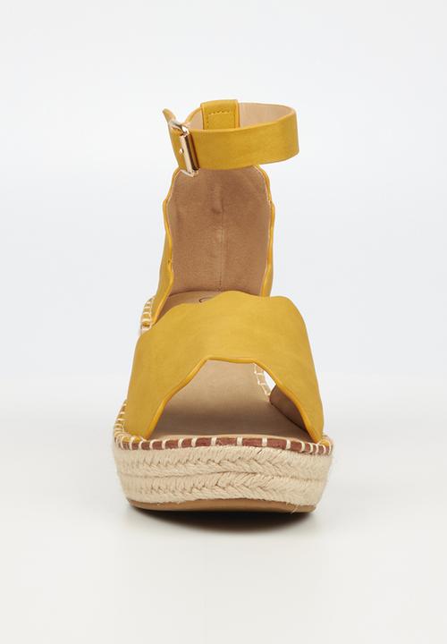 Miss Black - Jayda1 espadrille wedge heel - yellow