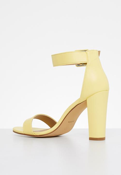 Madison® - Angelique buckle tie block heel - butter yellow