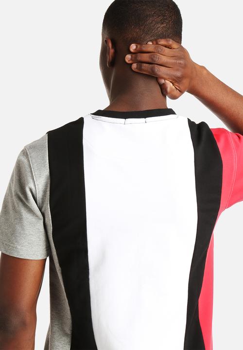 Unyforme - Moore Knit Tee