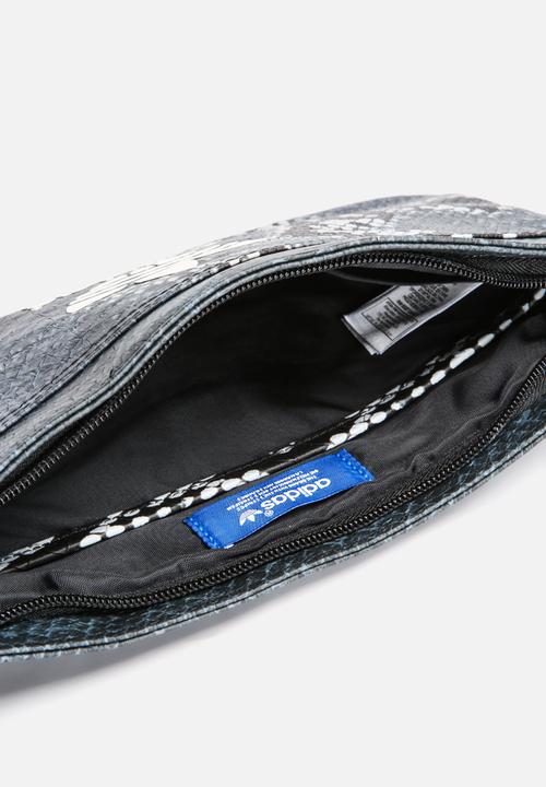 adidas Originals - LA Clutch