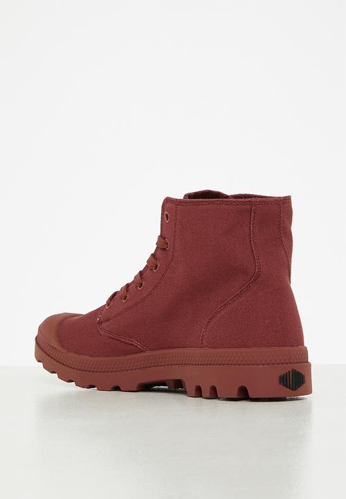 Palladium - Mono chrome - wax red
