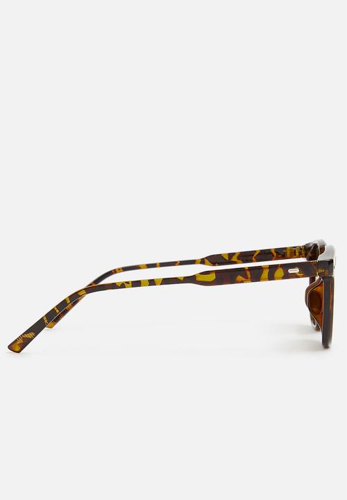 Superbalist - Arkie sunglasses - brown & black