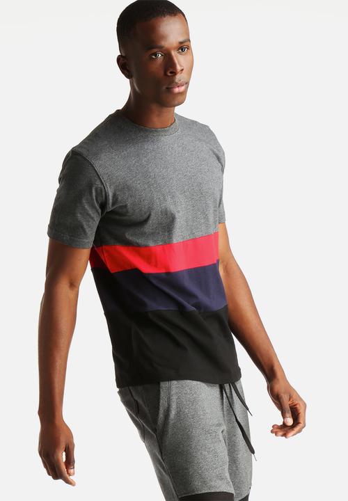 Unyforme - Kean Tee