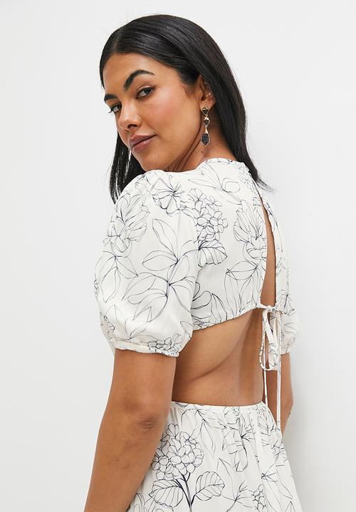 MILLA - Open back fit and flare midi - blue de fleurs