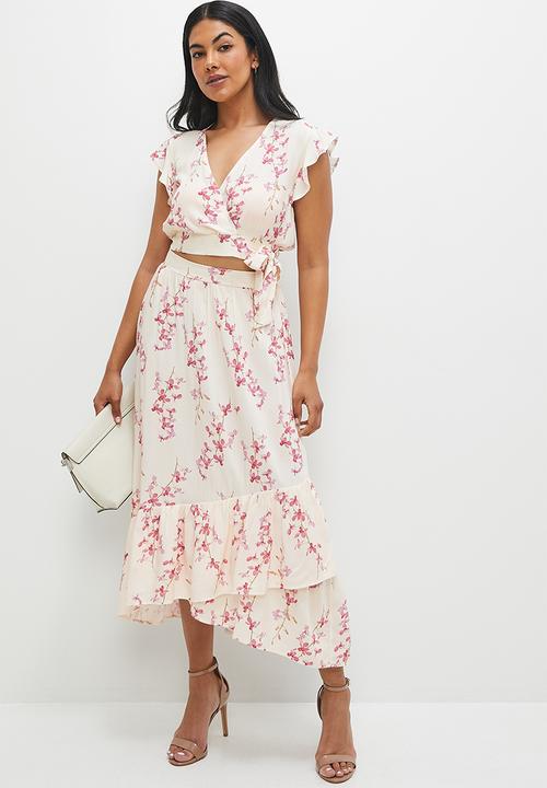 MILLA - Co ord wrap front top - pink spaced orchards