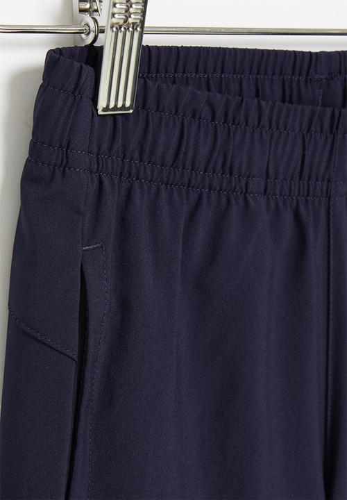 PUMA - Active woven shorts b - peacoat