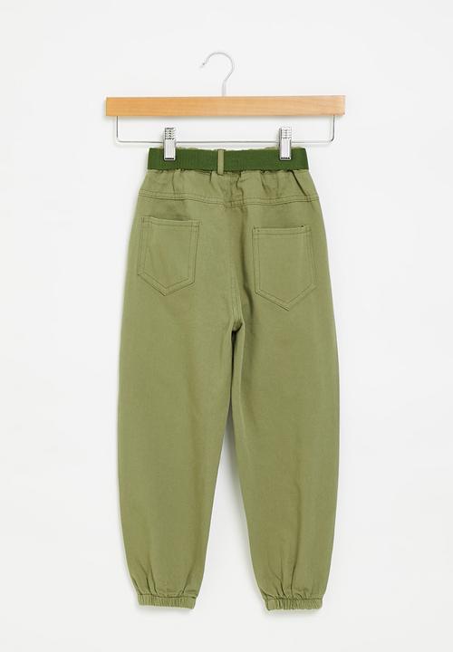 Rebel Republic - Girls cargo pants with belt - olive