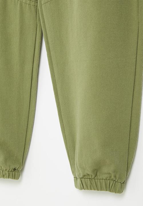Rebel Republic - Girls cargo pants with belt - olive