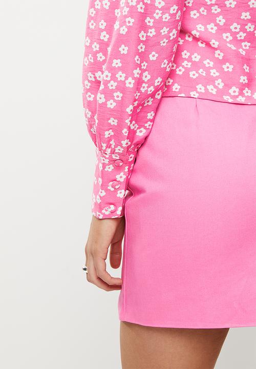 Glamorous - Flower print button down blouse - candy pink