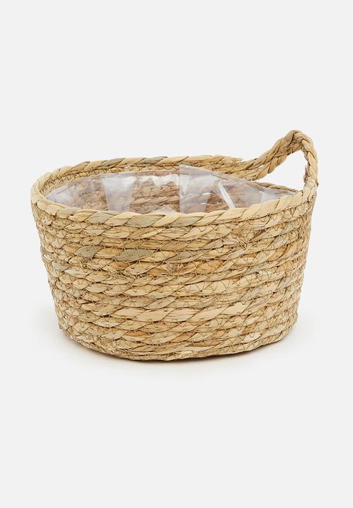 Sixth Floor - Myr straw planter set of 3 - natural