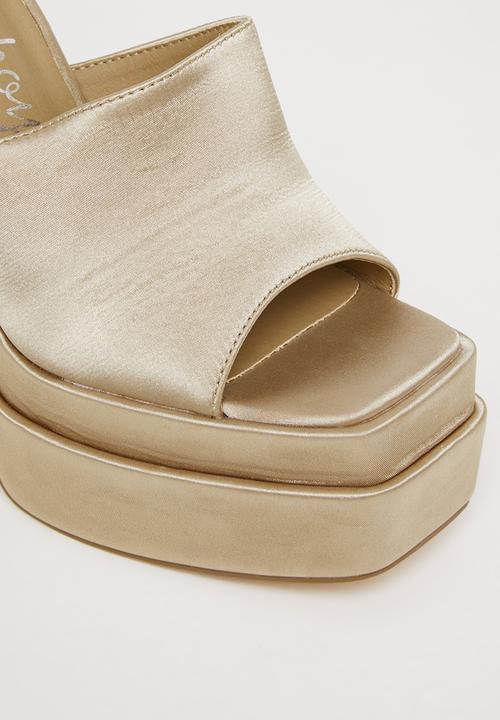 SISSY BOY - Bratz platform heel - champagne