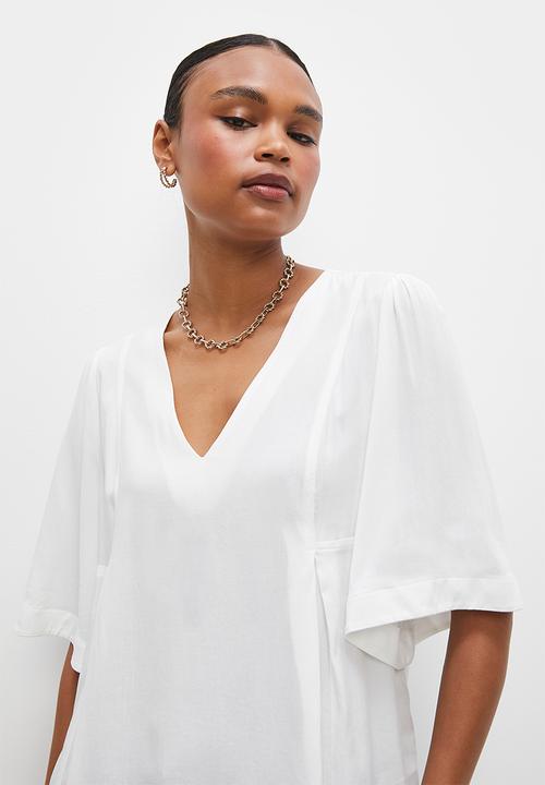 edit - Femme flutter sleeve shell - milk