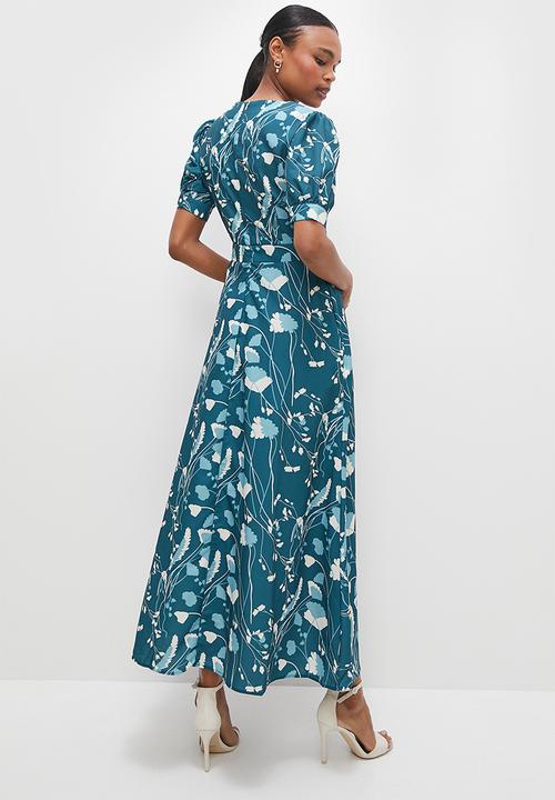 edit - Deep v-neck linen resort maxi - minimal abstract