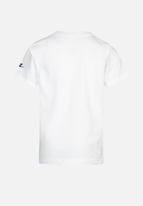 Nike - Nike boys short sleeve graphic T-shirt - white