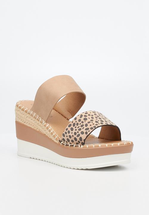Miss Black - Wild2 mule wedge heel - neutral