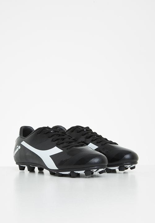 Diadora - Dynamo soccer boot- black & white
