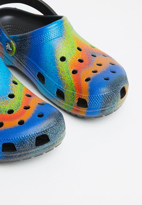 Crocs - Classic spray dye clog - black & multi