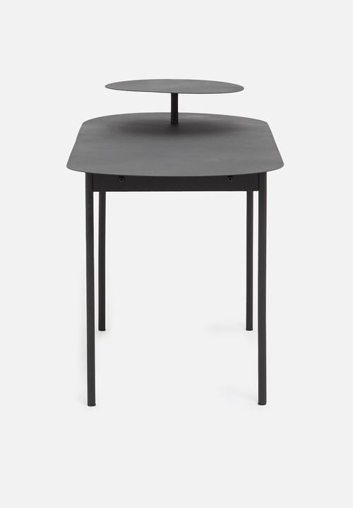 Emerging Creatives - Solar coffee table - black