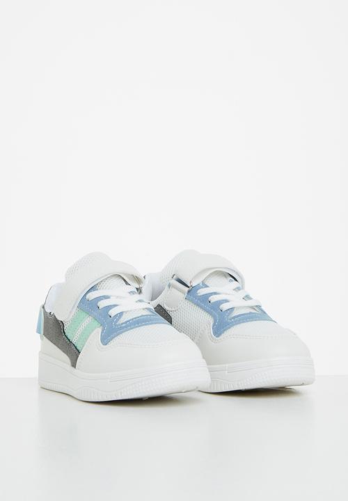 Pop Candy - Boys colour block sneaker - white & blue