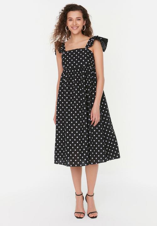 Trendyol - Strap polka dot patterned dress - black
