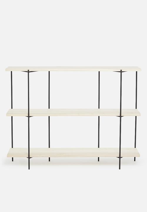 Emerging Creatives - Aaron server - natural