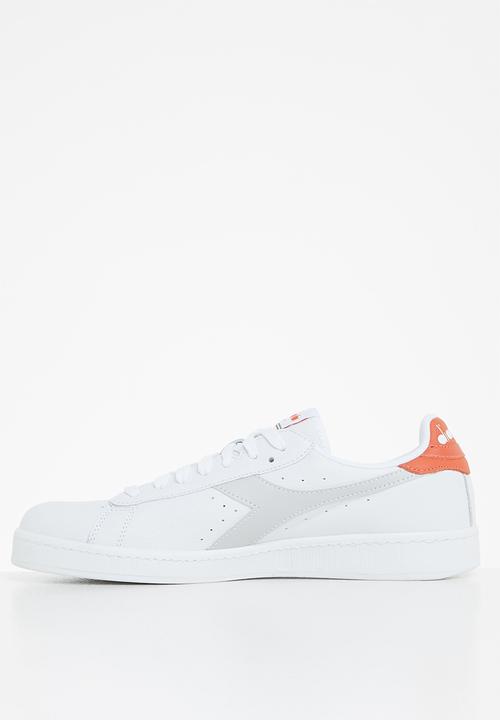 Diadora - Game l low - white/tigerlilly