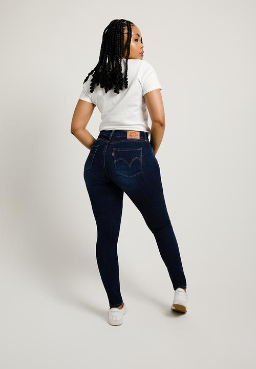 Levi’s® - Curvy Super Skinny - Chelsea Carbon Glow.
