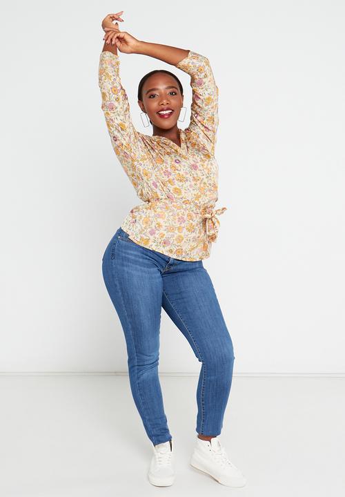 Levi’s® - Curvy skinny maui surf - no destruction