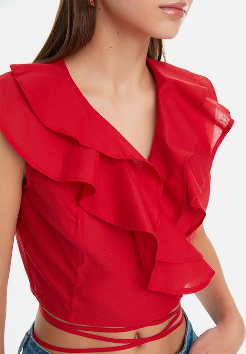 Trendyol - Ruffle detail crop top - red