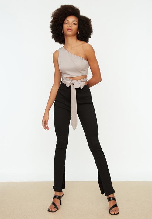 Trendyol - Slit detailed leggings - black