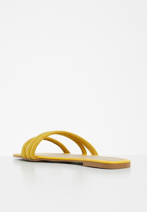 edit - Bethany puffy strap sandal - mustard
