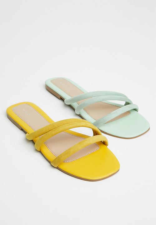 edit - Bethany puffy strap sandal - mustard