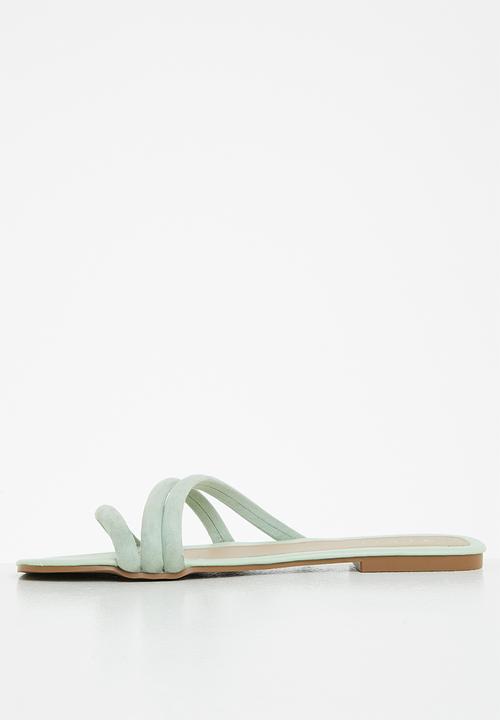edit - Bethany puffy strap sandal - sage