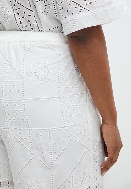 Superbalist - Anglaise easy pull on shorts - white