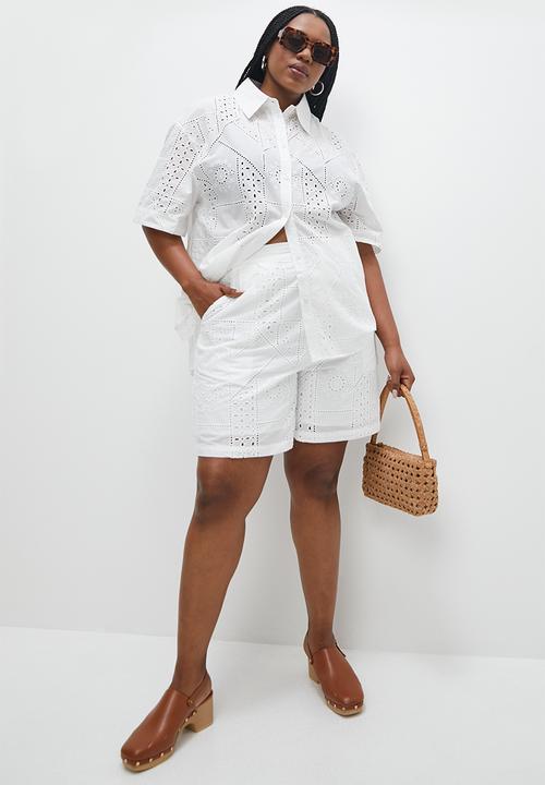 Superbalist - Anglaise easy pull on shorts - white