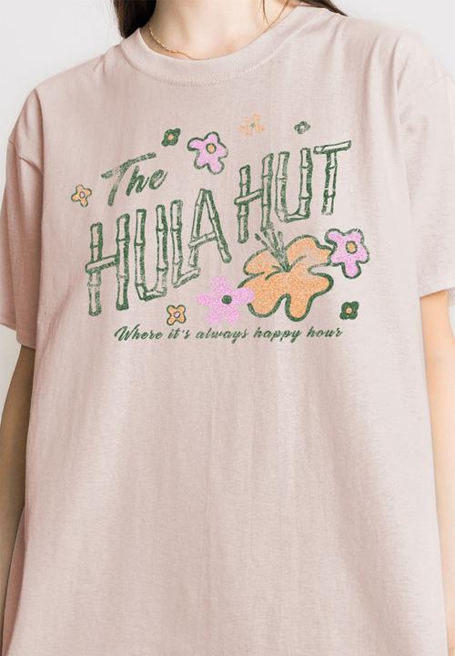 Daisy Street - Tyler tee - sand