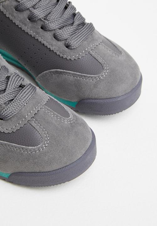 SOVIET - K skyler - charcoal & aqua