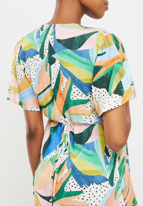 Superbalist - Maternity frill wrap dress - tropical abstract