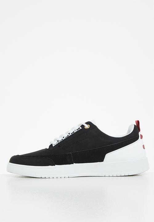 UrbanArt - Ezra 3 - black