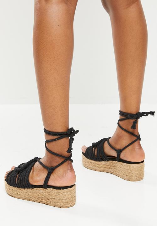 Madison® - Cherish flatform espadrille sandal - black