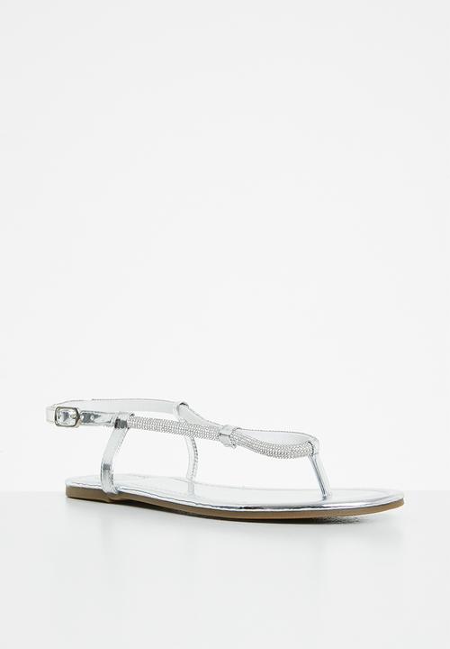 Footwork - Oanky t-bar diamante sandal - silver