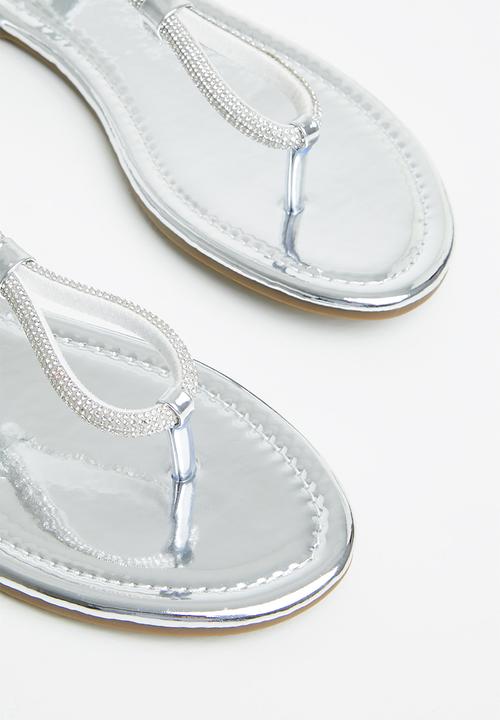 Footwork - Oanky t-bar diamante sandal - silver