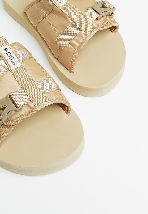 Jonathan D - J jack sandal - taupe