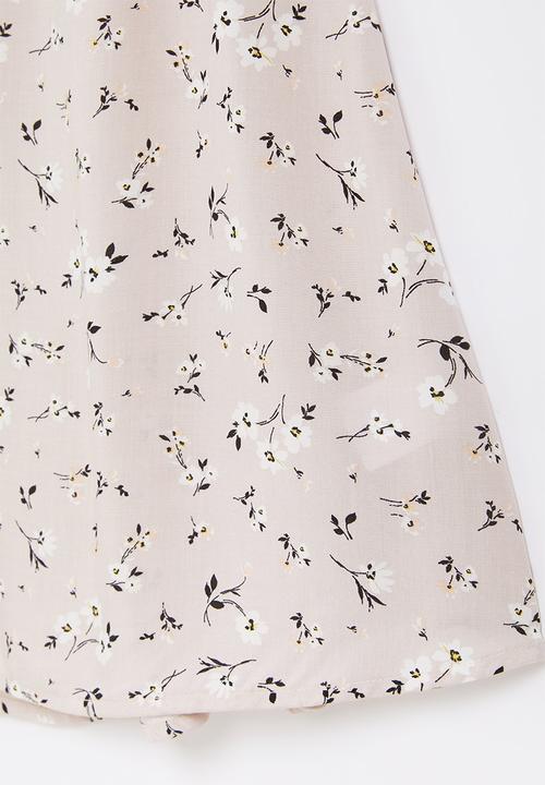Superbalist - Puff sleeve dress - blush