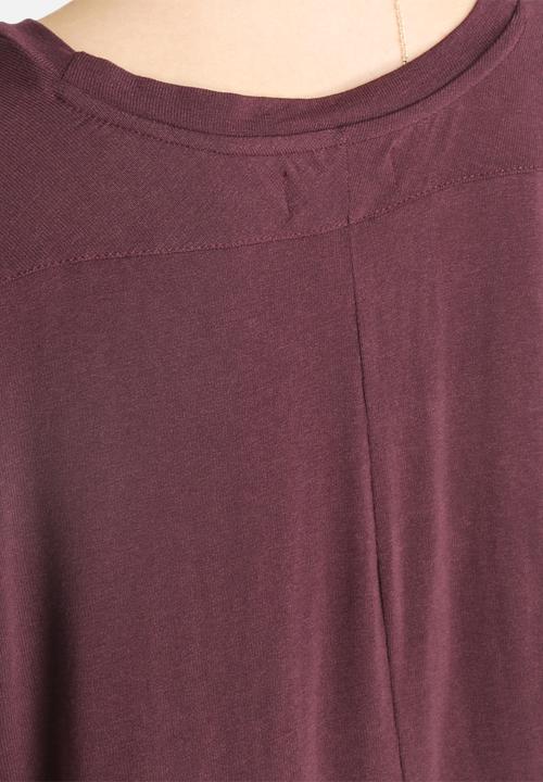 Vero Moda - Busy V-Neck Top