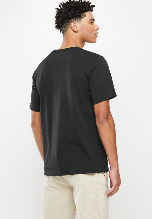 Converse - Standard fit center front chuck patch knock out tee - converse black