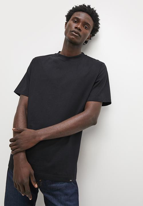 Superbalist - Relaxed fit organic crew neck - black