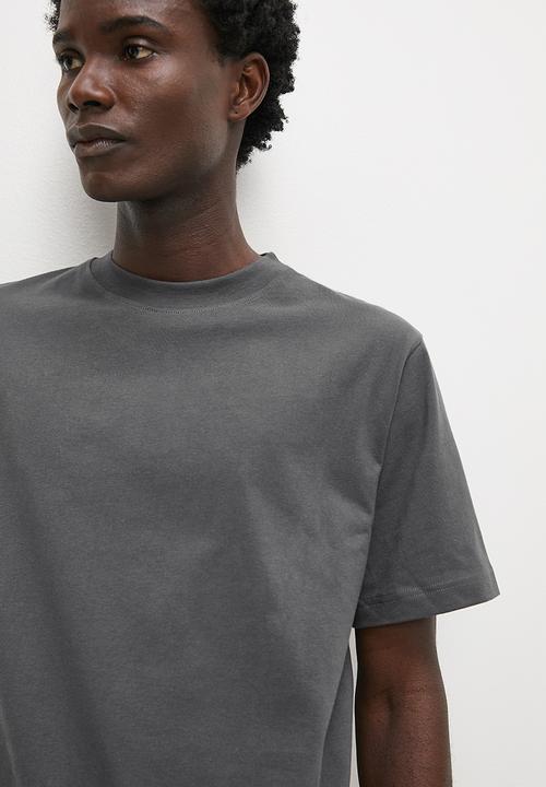 Superbalist - Relaxed fit organic crew neck - charcoal