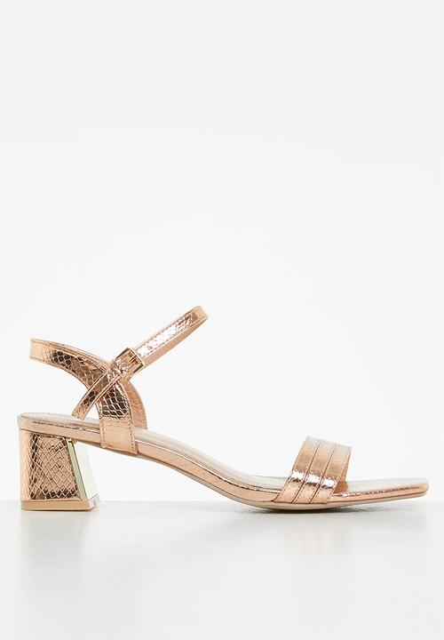 edit - Maya ankle strap block heel - rose gold