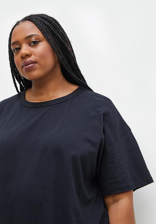 Superbalist - Split hem oversized tee - black